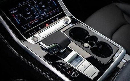 Audi Q7, 2025 год, 10 632 000 рублей, 28 фотография