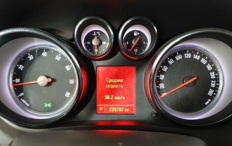 Opel Zafira C рестайлинг, 2013 год, 939 000 рублей, 16 фотография