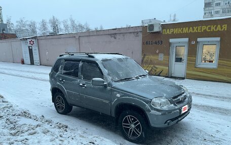 Chevrolet Niva I рестайлинг, 2012 год, 460 000 рублей, 2 фотография