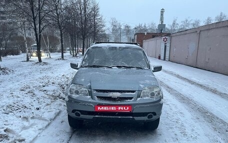 Chevrolet Niva I рестайлинг, 2012 год, 460 000 рублей, 4 фотография