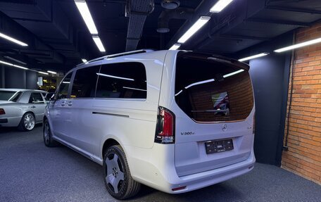 Mercedes-Benz V-Класс, 2025 год, 15 700 000 рублей, 5 фотография