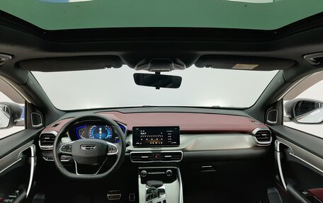 Geely Coolray I, 2022 год, 1 679 000 рублей, 9 фотография