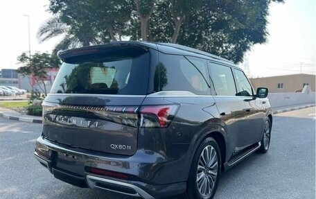 Infiniti QX80, 2025 год, 20 390 000 рублей, 4 фотография