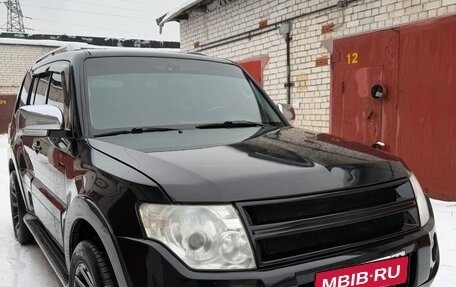 Mitsubishi Pajero IV, 2007 год, 1 650 000 рублей, 2 фотография