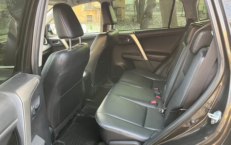 Toyota RAV4, 2014 год, 1 700 000 рублей, 9 фотография