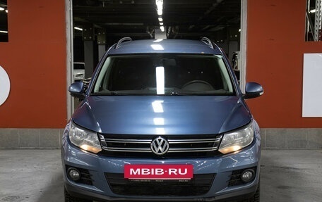 Volkswagen Tiguan I, 2011 год, 898 000 рублей, 2 фотография