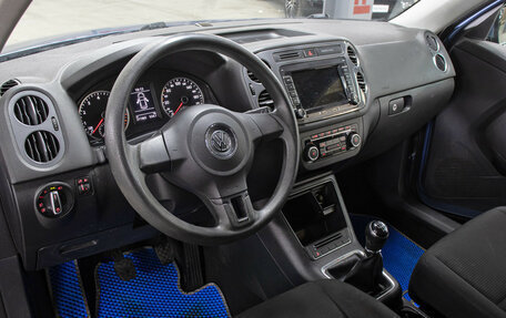 Volkswagen Tiguan I, 2011 год, 898 000 рублей, 16 фотография