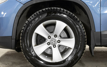 Volkswagen Tiguan I, 2011 год, 898 000 рублей, 22 фотография