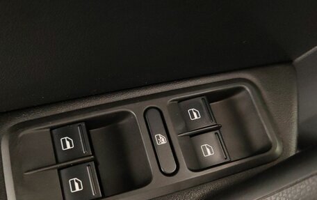 Skoda Yeti I рестайлинг, 2016 год, 1 170 000 рублей, 17 фотография