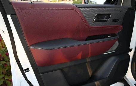 Infiniti QX80, 2025 год, 20 490 000 рублей, 15 фотография