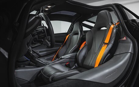 McLaren 720S, 2018 год, 23 500 000 рублей, 7 фотография