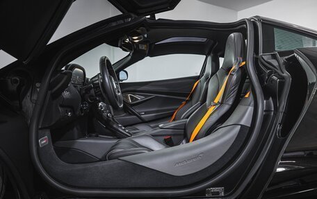 McLaren 720S, 2018 год, 23 500 000 рублей, 8 фотография