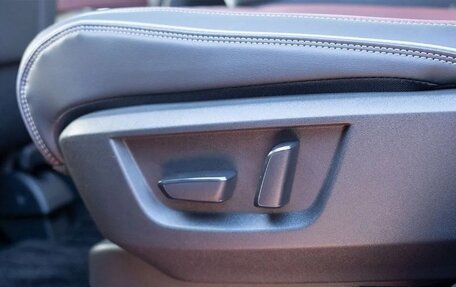 Infiniti QX80, 2025 год, 20 990 000 рублей, 14 фотография