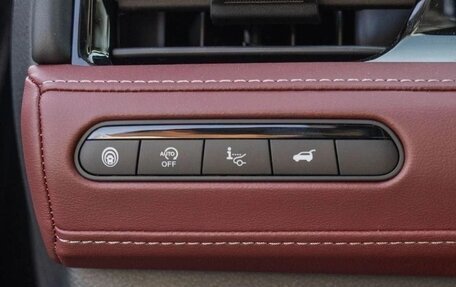 Infiniti QX80, 2025 год, 20 990 000 рублей, 18 фотография