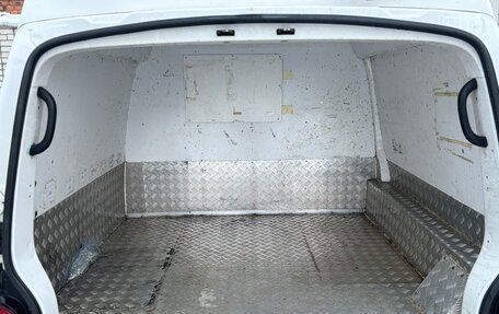 Volkswagen Transporter T5 рестайлинг, 2012 год, 1 550 000 рублей, 14 фотография