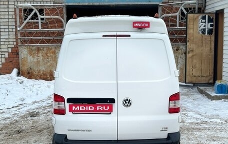 Volkswagen Transporter T5 рестайлинг, 2012 год, 1 550 000 рублей, 6 фотография