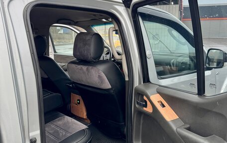 Nissan Navara (Frontier), 2008 год, 875 000 рублей, 23 фотография