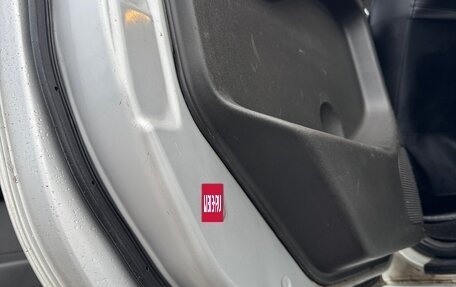 Nissan Navara (Frontier), 2008 год, 875 000 рублей, 27 фотография