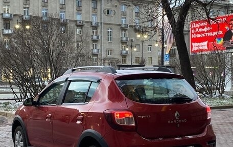 Renault Sandero II рестайлинг, 2018 год, 1 050 000 рублей, 2 фотография