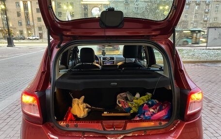 Renault Sandero II рестайлинг, 2018 год, 1 050 000 рублей, 12 фотография