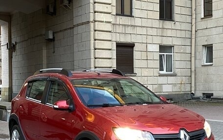 Renault Sandero II рестайлинг, 2018 год, 1 050 000 рублей, 3 фотография