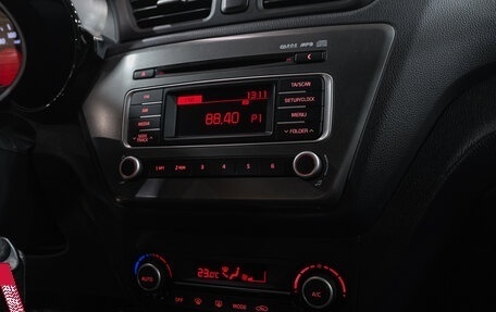 KIA Rio III рестайлинг, 2017 год, 1 249 000 рублей, 20 фотография