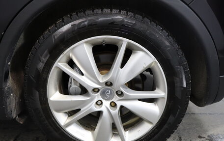 Infiniti QX70, 2013 год, 1 599 000 рублей, 16 фотография