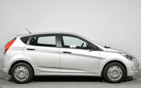 Hyundai Solaris II рестайлинг, 2015 год, 949 000 рублей, 4 фотография