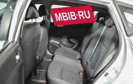 Hyundai Solaris II рестайлинг, 2015 год, 949 000 рублей, 11 фотография