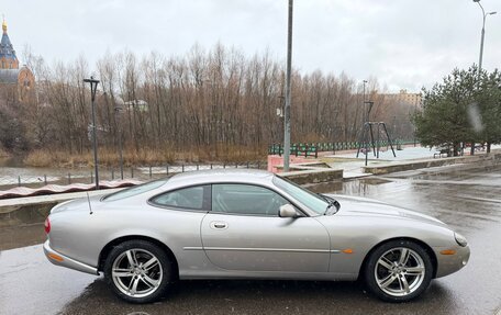 Jaguar XK II рестайлинг 2, 2001 год, 1 990 000 рублей, 4 фотография