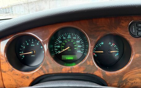 Jaguar XK II рестайлинг 2, 2001 год, 1 990 000 рублей, 12 фотография