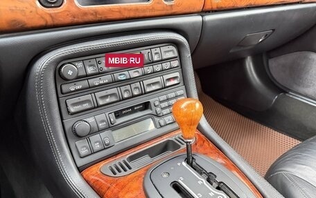 Jaguar XK II рестайлинг 2, 2001 год, 1 990 000 рублей, 13 фотография