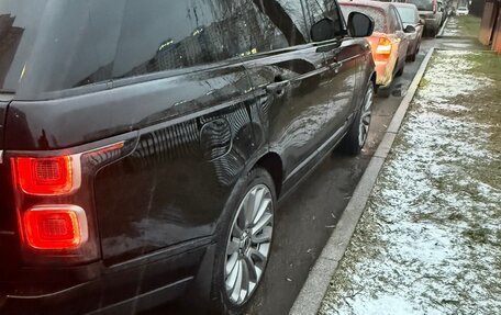 Land Rover Range Rover IV рестайлинг, 2015 год, 4 300 000 рублей, 5 фотография