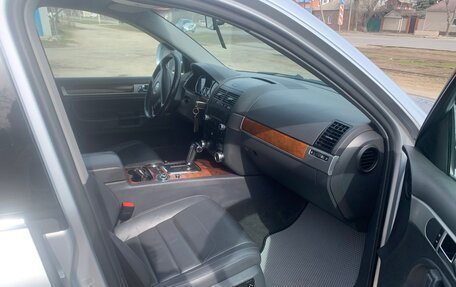 Volkswagen Touareg III, 2008 год, 1 549 000 рублей, 6 фотография