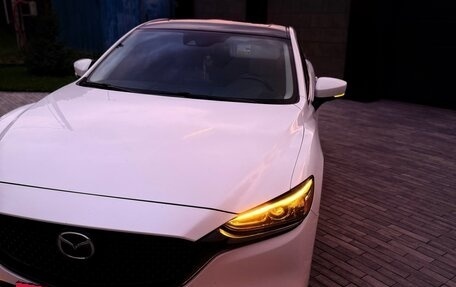 Mazda 6, 2019 год, 1 985 000 рублей, 4 фотография