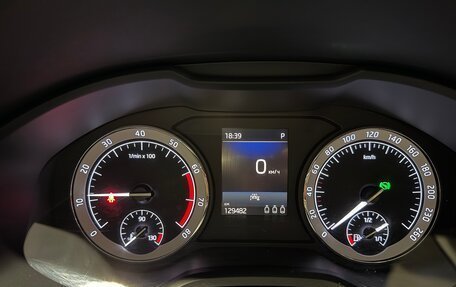 Skoda Karoq I, 2020 год, 2 250 000 рублей, 22 фотография