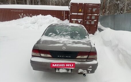 Nissan Cefiro II, 1997 год, 180 000 рублей, 5 фотография