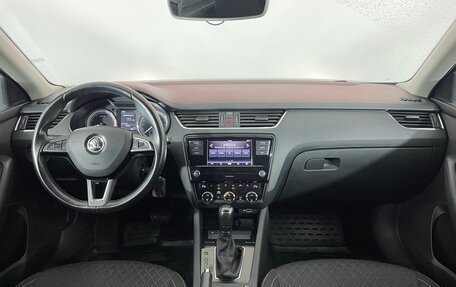 Skoda Octavia, 2018 год, 1 489 000 рублей, 10 фотография