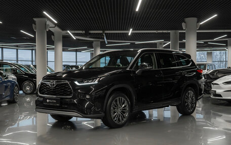 Toyota Highlander, 2025 год, 5 700 000 рублей, 1 фотография