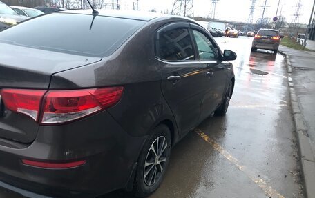 KIA Rio III рестайлинг, 2016 год, 595 000 рублей, 5 фотография