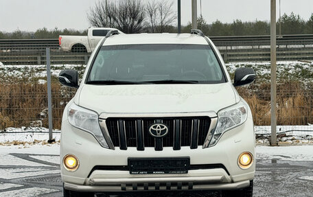 Toyota Land Cruiser Prado 150 рестайлинг 2, 2014 год, 3 165 000 рублей, 2 фотография