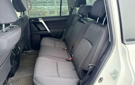 Toyota Land Cruiser Prado 150 рестайлинг 2, 2014 год, 3 165 000 рублей, 17 фотография