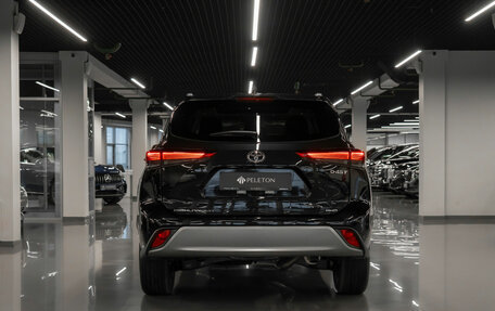 Toyota Highlander, 2025 год, 5 700 000 рублей, 6 фотография