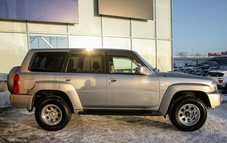 Nissan Patrol, 2006 год, 1 943 000 рублей, 10 фотография