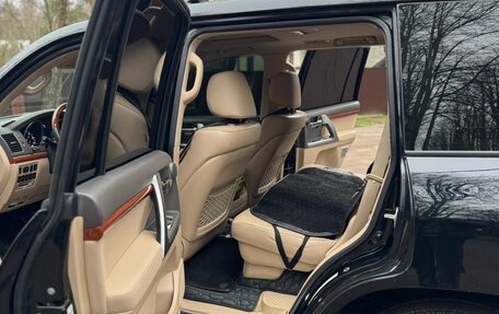 Toyota Land Cruiser 200, 2013 год, 4 250 000 рублей, 16 фотография