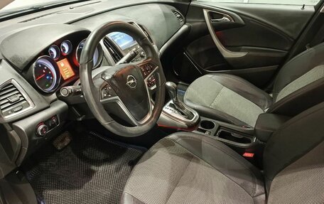 Opel Astra J, 2011 год, 750 000 рублей, 11 фотография