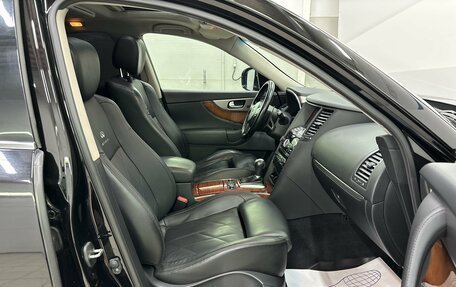 Infiniti QX70, 2014 год, 2 200 000 рублей, 14 фотография