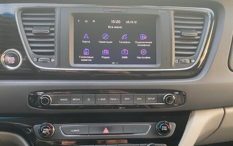 KIA Carnival III, 2018 год, 2 785 000 рублей, 19 фотография