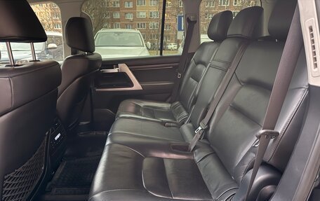 Toyota Land Cruiser 200, 2016 год, 4 885 000 рублей, 13 фотография