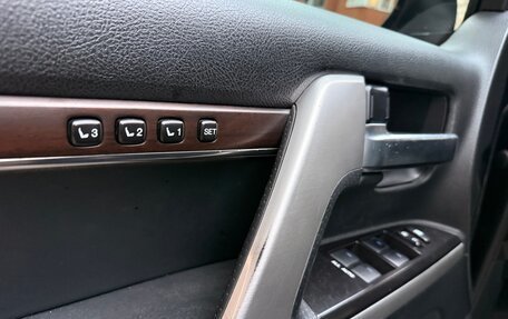 Toyota Land Cruiser 200, 2016 год, 4 885 000 рублей, 20 фотография